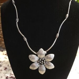 Silver Flower Pendant Necklace